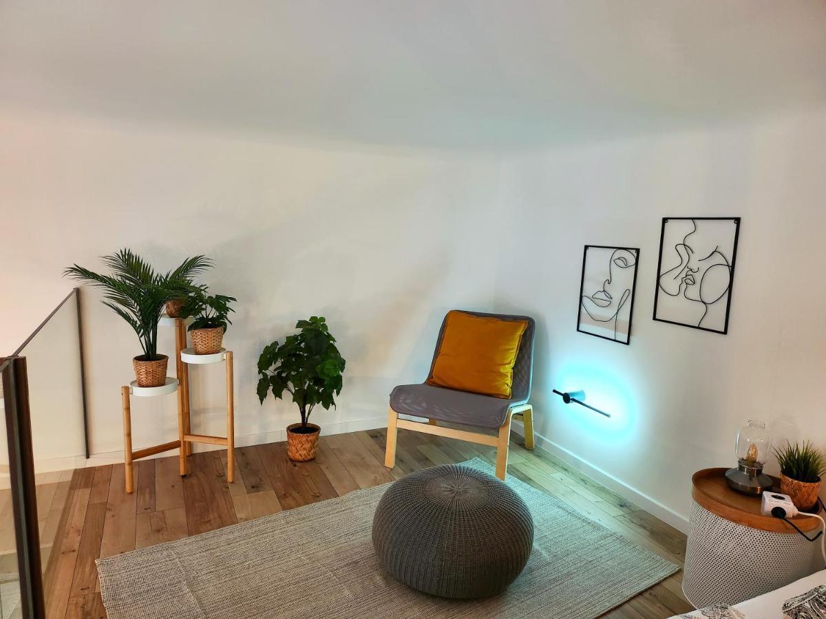 K21 "The Good Shepherd" Apartment Budapest Eksteriør billede